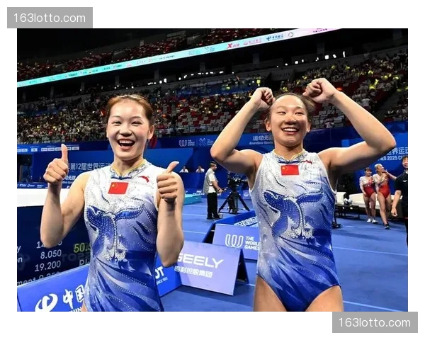 中国组合包揽女子双人同步冠亚 胡译乘张欣欣范心怡曹云珠分获一二名