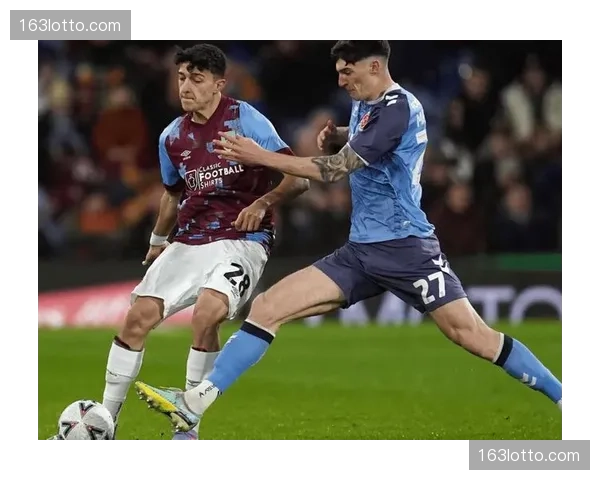 伯恩利场均失球2.0 防守体系崩溃成降级主因